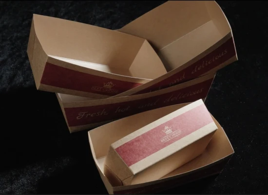 Utensilios de cocina Bandeja de comida de papel Kraft Barcos de comida de concesión gigantes desechables Fabricado en China Perritos calientes Papel para llevar Envasado de alimentos Plato de papel al por mayor FSC